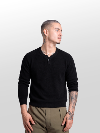 KNOTTED KNIT SWEATER