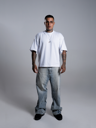 FAMOUS HARD TEE