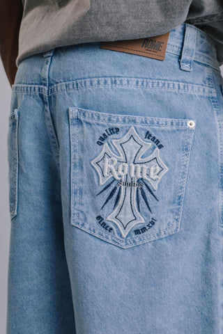 CROSS SHORT