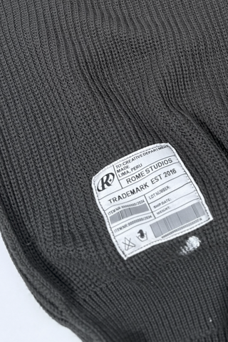 CRASH REG SWEATER