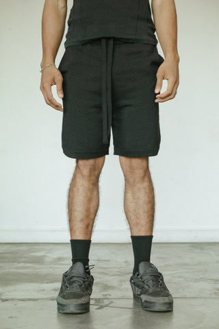 TEXTURED SHORT