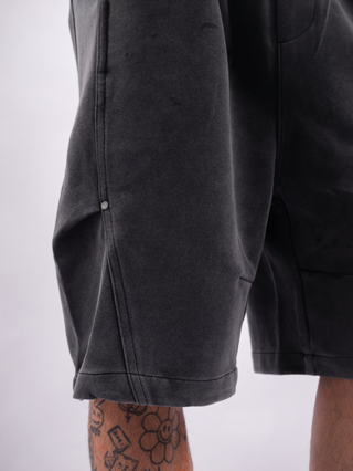 SILENT FORM SHORT