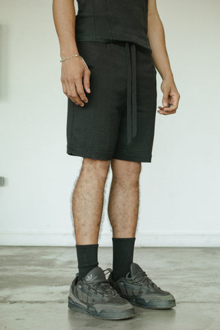 TEXTURED SHORT