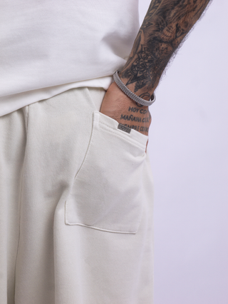 ESSENTIAL SHORT