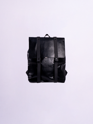 PLAIN LEATHER BACKPACK